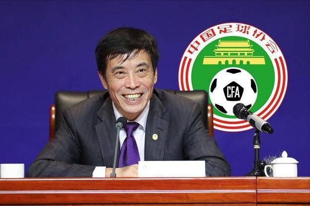 精品在线第一页